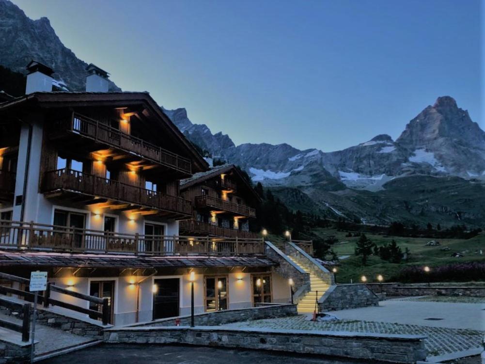 3 Chalets Aparthotel Breuil-Cervinia Ngoại thất bức ảnh